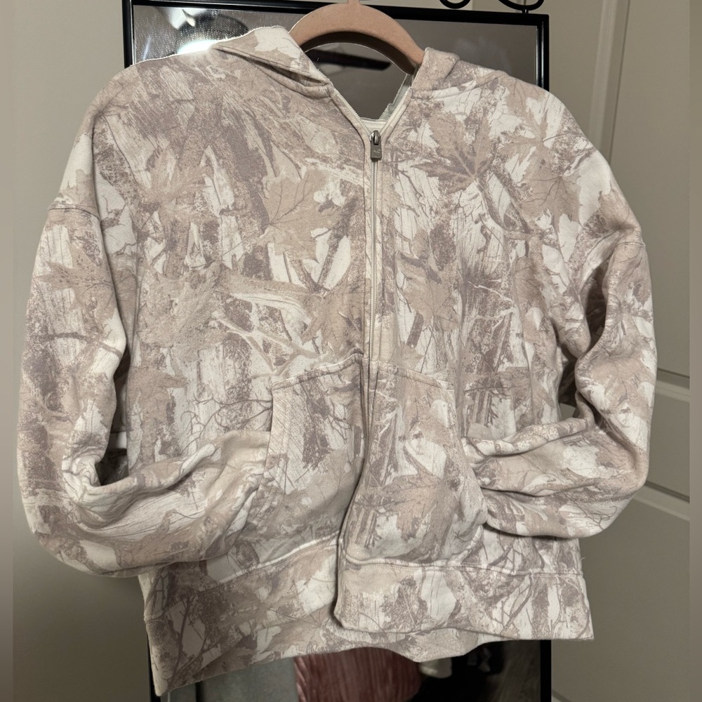 Hollister Beige & White Zip-Up Hoodie